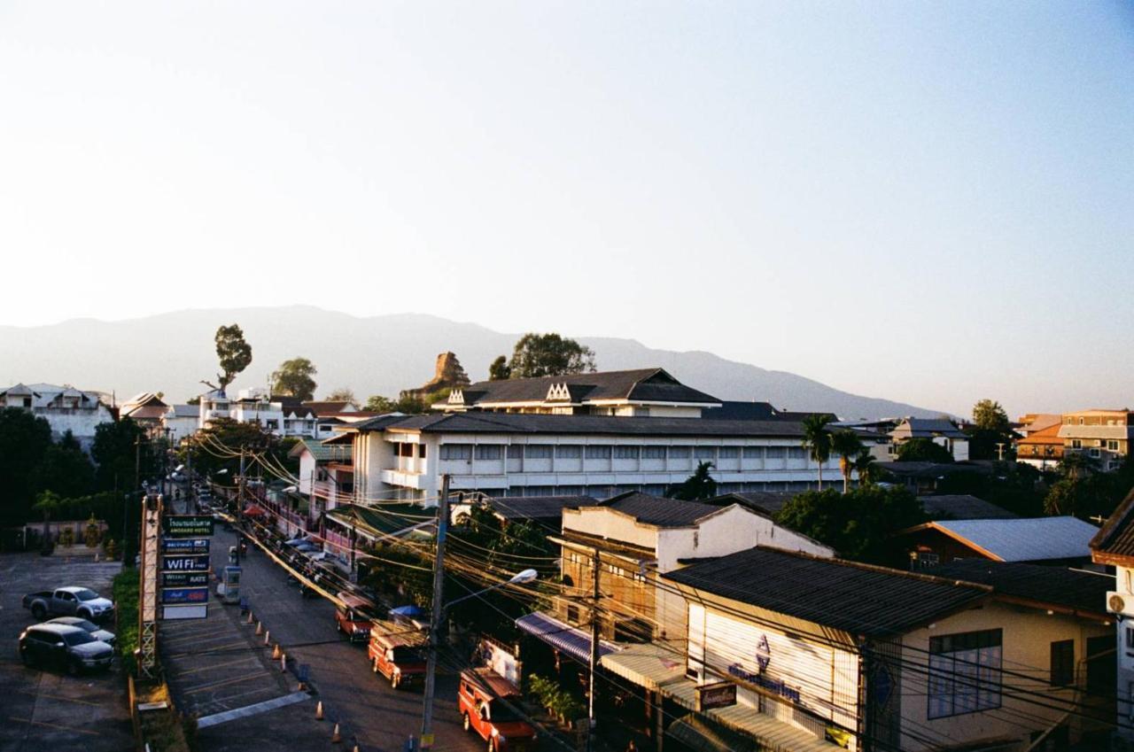 The Chimes Chiangmai Old City Chiang Mai Esterno foto